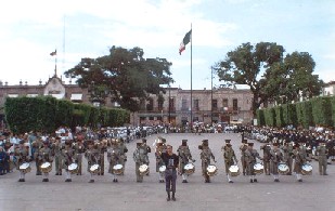 Banda de Guerra de la Esc. Sec. Federal 2 de Morelia Michoacn,Archivo 3 de Diana
